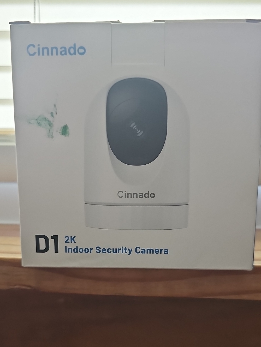 D1 2K Indoor Security Camera — White